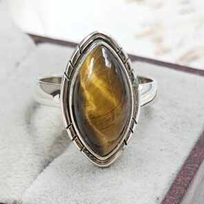 Tiger's Eye Size US 9 925 Sterling Silver Ring (REXT50-92)