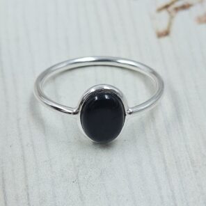 Black Onyx 925 Sterling Silver Ring (REXT99-82)