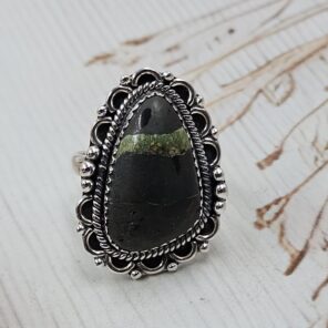 Black Jack Turquoise Size US 8 925 Sterling Silver Ring (RS42-256)