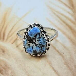 Golden Hill Turquoise Size US 8 925 Sterling Silver Ring (REXT134-82)