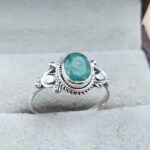 Dainty Emerald 925 Sterling Silver Ring (RS107-198)