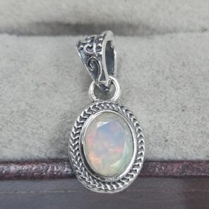 Ethiopian Opal 925 Sterling Silver Cut Pendant (REXT159-27)