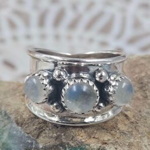 Rainbow Moonstone 925 Sterling Silver Ring (REXT151-52)