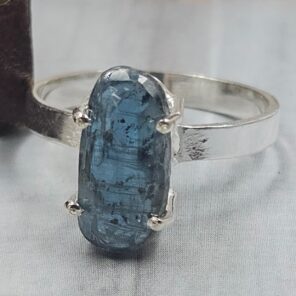 Moss Teal Kyanite Size US 9 925 Sterling Silver Prong Ring (REXT49-393)