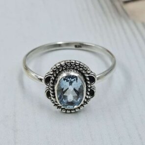 Blue Topaz 925 Sterling Silver Ring (REXT157-47)