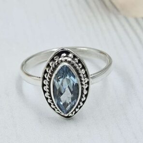 Blue Topaz 925 Sterling Silver Ring (REXT157-37)
