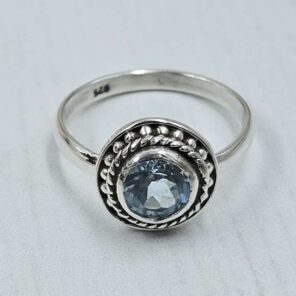 Blue Topaz 925 Sterling Silver Ring (REXT157-39)