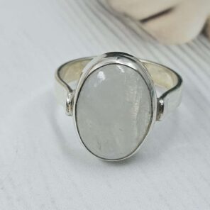 Rainbow Moonstone 925 Sterling Silver Ring (REXT111-40)