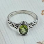 Peridot 925 Sterling Silver Ring (REXT56-187)