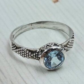Blue Topaz 925 Sterling Silver Ring (REXT30-98)