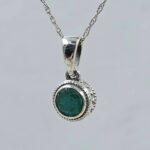 Emerald 925 Sterling Silver Pendant (REXT59-43)