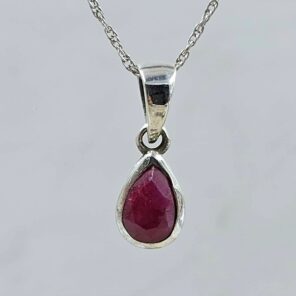 Ruby 925 Sterling Silver Pendant (REXT59-42)