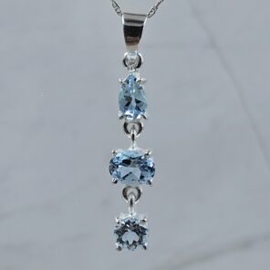 Blue Topaz 1.5" 925 Sterling Silver Pendant (REXT61-186)