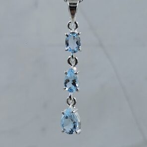 Blue Topaz 1.5" 925 Sterling Silver Pendant (REXT61-184)