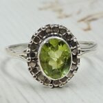 Peridot 925 Sterling Silver Ring (REXT9-46)