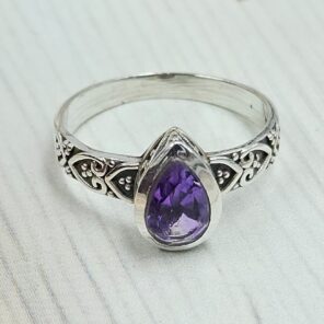Amethyst 925 Sterling Silver Ring (REXT58-102)