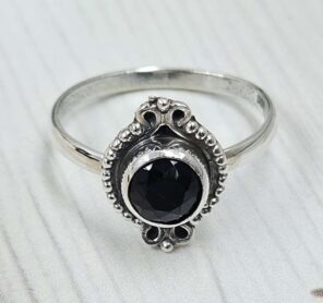 Black Onyx 925 Sterling Silver Ring (RS67-181)