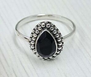Black Onyx 925 Sterling Silver Ring (RS67-180)