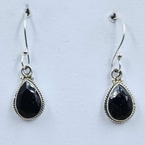 Black Onyx 925 Sterling Silver Earring (RS67-182)