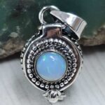 Ethiopian Opal 925 Sterling Silver Poison Box Pendant (REXT164-30)