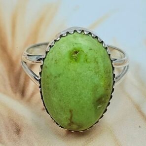 Gaspeite Size US 8 925 Sterling Silver Ring (REXT29-451)