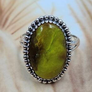 Gaspeite Size US 9 925 Sterling Silver Ring (REXT29-460)