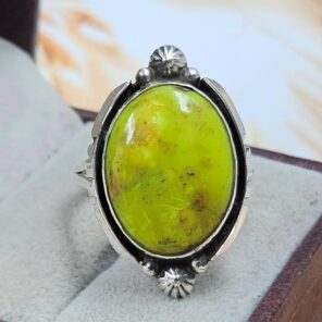 Gaspeite Size US 11 925 Sterling Silver Ring (REXT2-142)