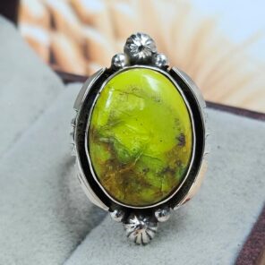 Gaspeite Size US 6 925 Sterling Silver Ring (REXT2-130)