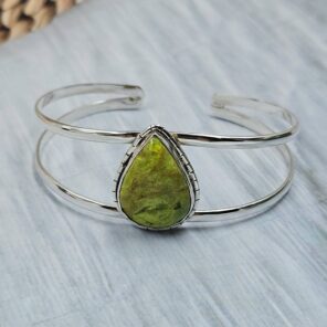 Gaspeite 925 Sterling Silver Bracelet (REXT2-120)