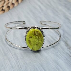 Gaspeite 925 Sterling Silver Bracelet (REXT2-123)