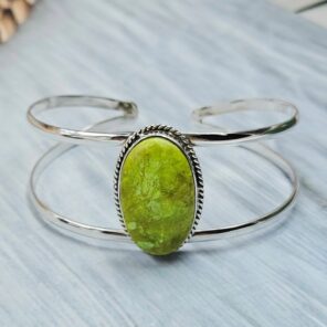 Gaspeite 925 Sterling Silver Bracelet (REXT2-124)