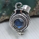 Labradorite 925 Sterling Silver Poison Box Pendant (REXT164-37)