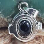 Black Onyx 925 Sterling Silver Poison Box Pendant (REXT164-40)