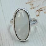 Rainbow Moonstone Size US 8 925 Sterling Silver Ring (REXT167-106)