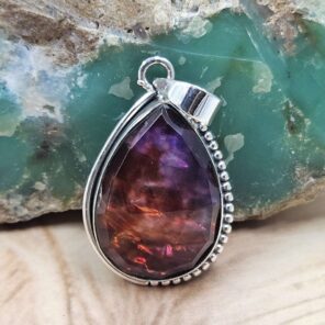 Synthetic Ammolite 1.5" 925 Sterling Silver Pendant (REXT107-135)
