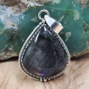 Purple Labradorite 1.5" 925 Sterling Silver Pendant (REXT107-102)