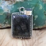 Purple Labradorite 1.5" 925 Sterling Silver Pendant (REXT107-103)