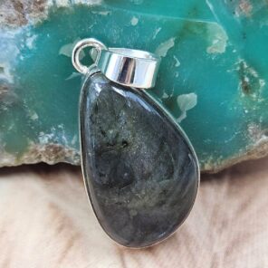 Purple Labradorite 1.5" 925 Sterling Silver Pendant (REXT42-278)