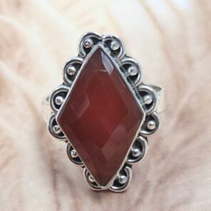 Red Onyx Size US 8 925 Sterling Silver Ring (REXT88-47)