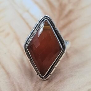 Red Onyx Size US 6 925 Sterling Silver Ring (REXT6-263)