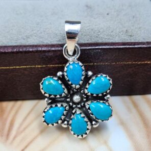 Kingman Turquoise 1" 925 Sterling Silver Pendant (REXT167-30)