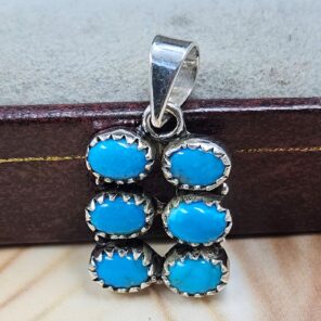 Kingman Turquoise 1" 925 Sterling Silver Pendant (REXT167-45)