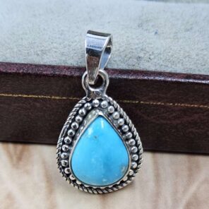 White WatervTurquoise 925 Sterling Silver Pendant (REXT8-204)