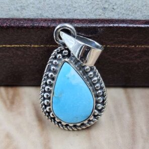 White WatervTurquoise 925 Sterling Silver Pendant (REXT8-205)