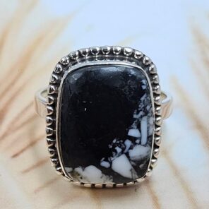White Buffalo Turquoise Size US 6 925 Sterling Silver Ring (REXT8-129)
