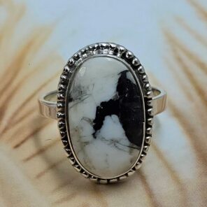 White Buffalo Turquoise Size US 8 925 Sterling Silver Ring (REXT8-154)