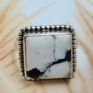 White Buffalo Turquoise Size US 7 925 Sterling Silver Ring (REXT8-143)