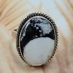 White Buffalo Turquoise Size US 6 925 Sterling Silver Ring (REXT8-126)