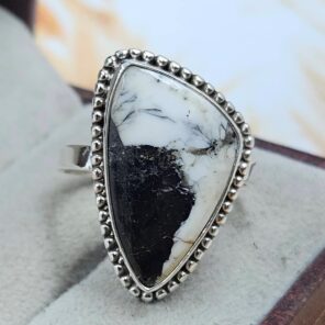 White Buffalo Turquoise Size US 9 925 Sterling Silver Ring (REXT8-164)