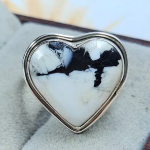 White Buffalo Turquoise Size US 8 925 Sterling Silver Ring (REXT8-153)